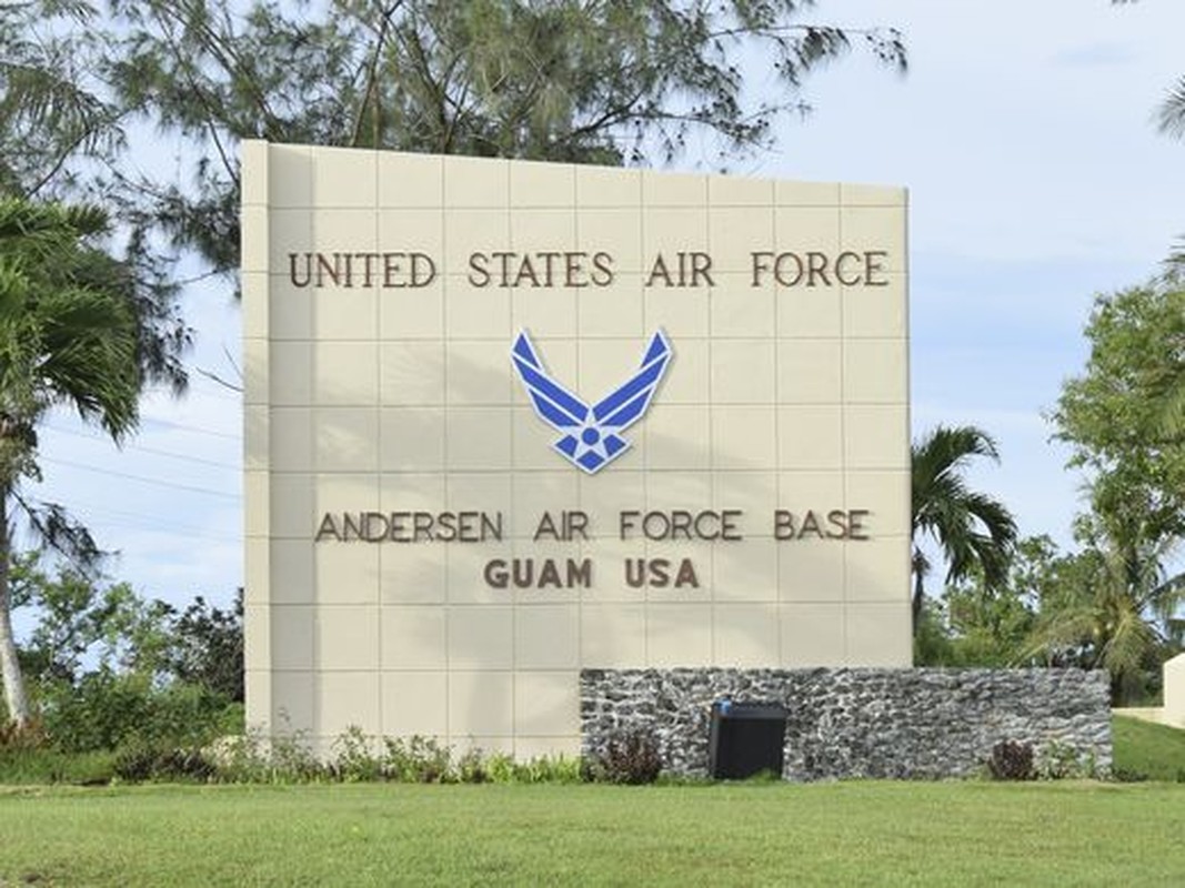 Chum anh B-52 roi o Guam, boc chay ngun ngut-Hinh-2